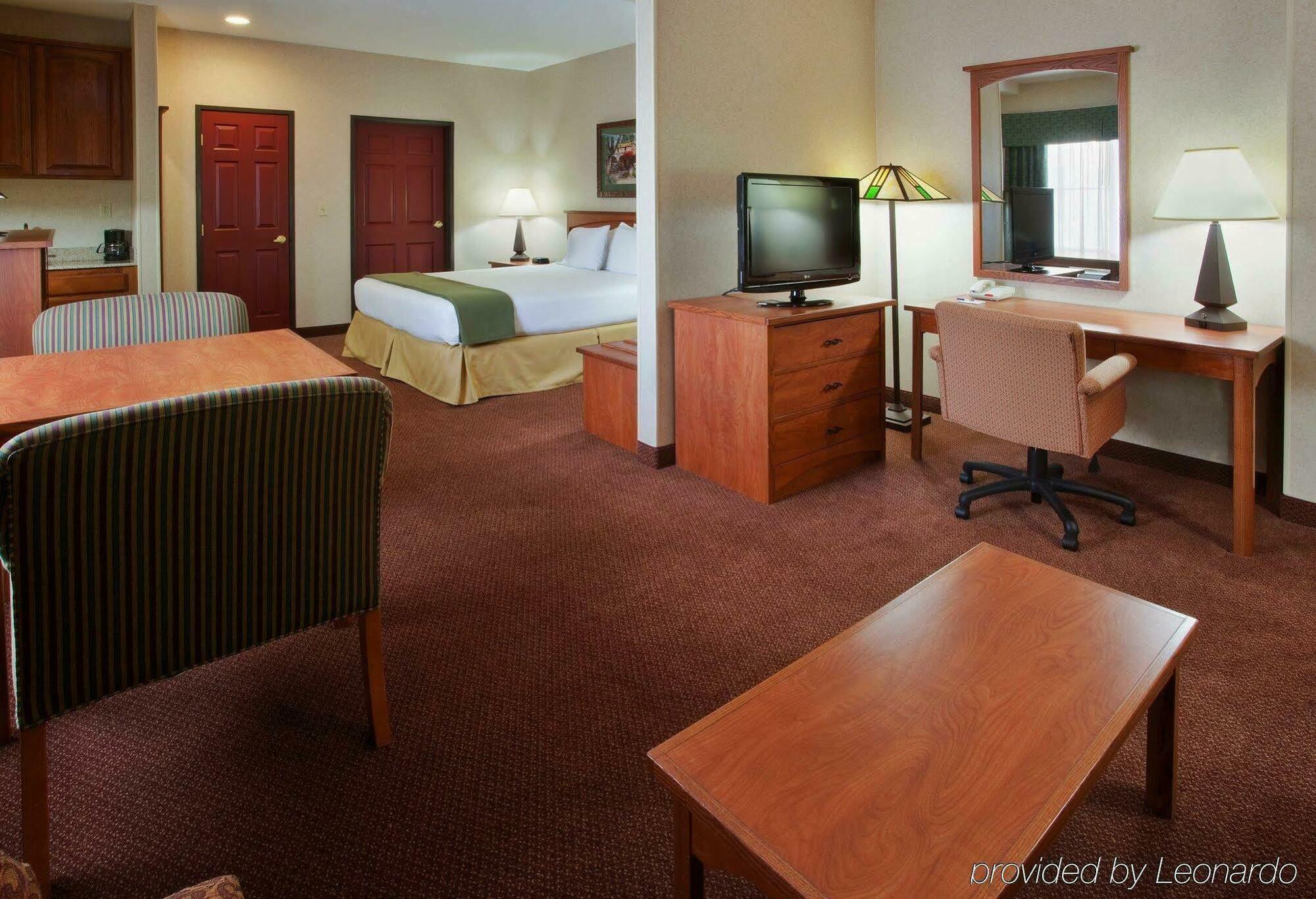 Holiday Inn Express Hotel & Suites Manteca By Ihg Exteriér fotografie
