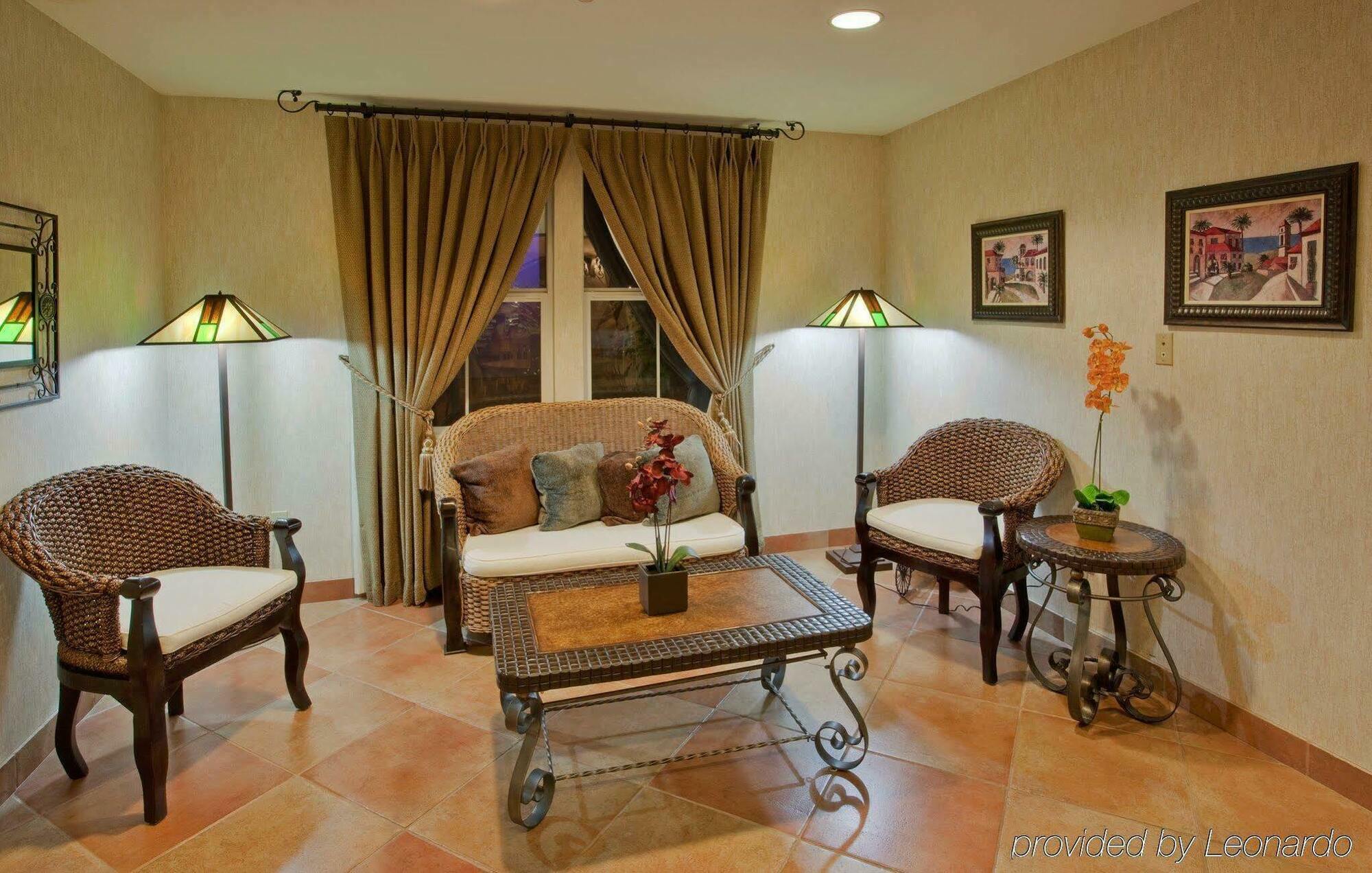 Holiday Inn Express Hotel & Suites Manteca By Ihg Exteriér fotografie