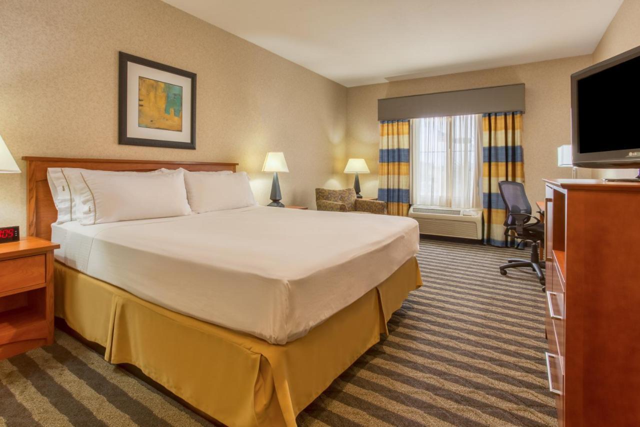 Holiday Inn Express Hotel & Suites Manteca By Ihg Exteriér fotografie