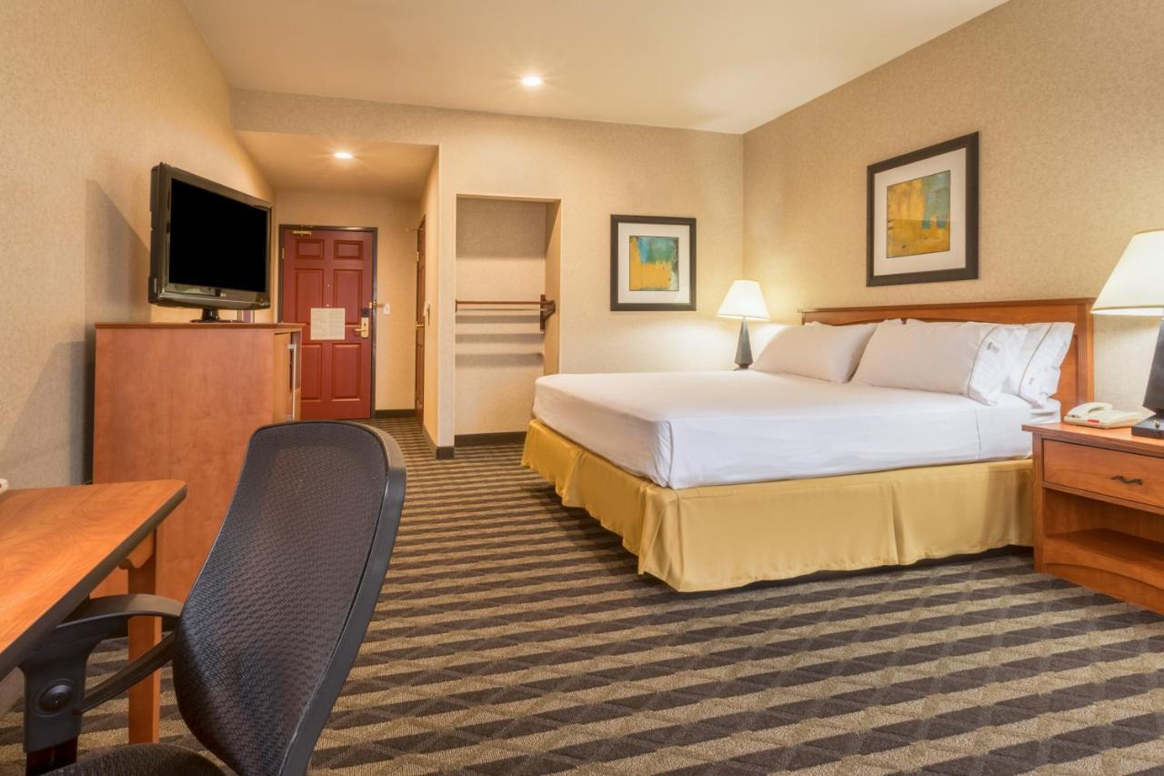 Holiday Inn Express Hotel & Suites Manteca By Ihg Exteriér fotografie